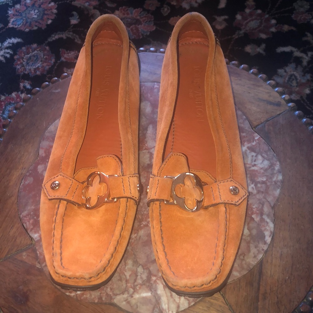Louis Vuitton driving shoes size 9